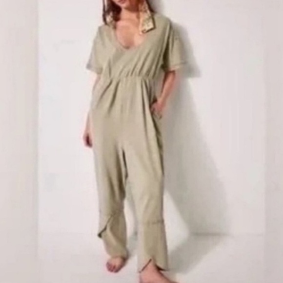 🆕Free People Jumpsuit - Picture 7 of 11